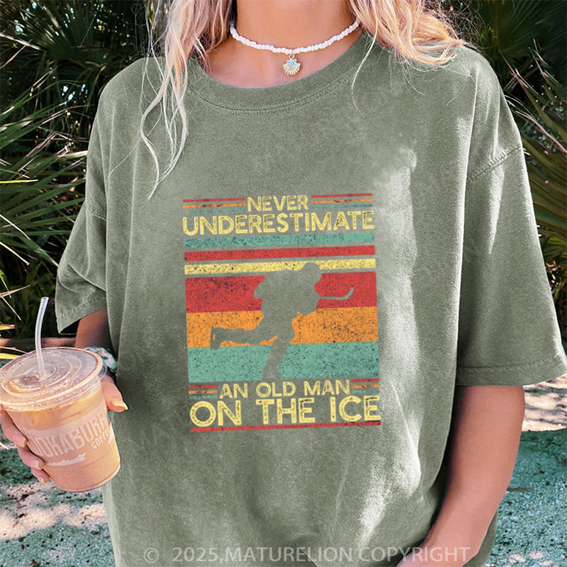 Maturelion Women's T-shirt Ice Hockey Player DTG Washed T-shirt