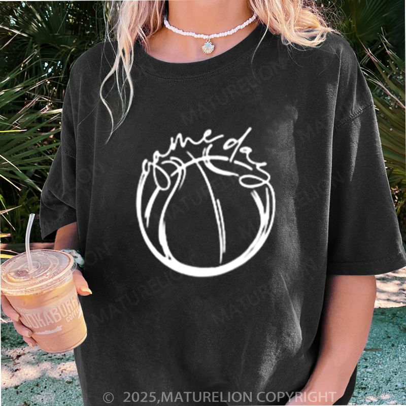 Maturelion Women's T-shirt Game day DTG Washed T-shirt