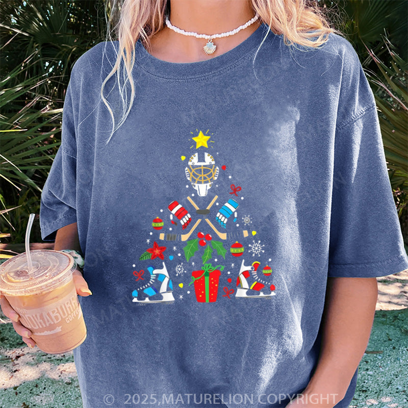 Maturelion Women's T-shirt Christmas Ice Hockey DTG Washed T-shirt