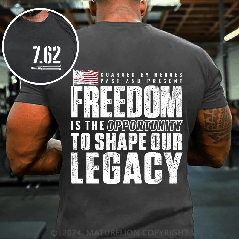 Maturelion Men's T-Shirt Freedom Guarded by Heroes Vintage Cotton T-Shirt