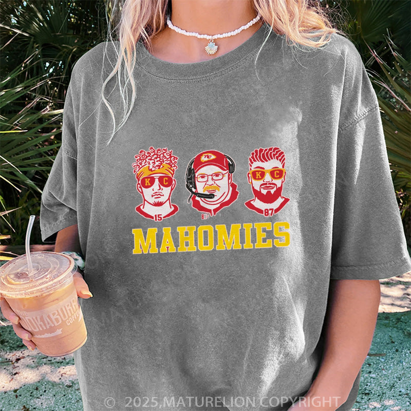Maturelion Women's T-shirt Mahomies KC football DTG Washed T-shirt