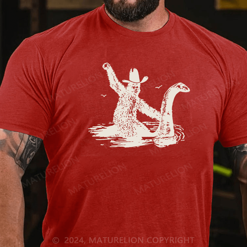 Maturelion Bigfoot Shirts Hilarious Loch Ness Monster Really Vintage Graphic Retro Novelty Humorous T-shirt