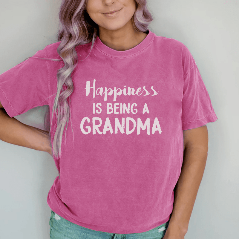 Maturelion Happiness Is Being A Grandma DTG Printing Washed Cotton T-Shirt