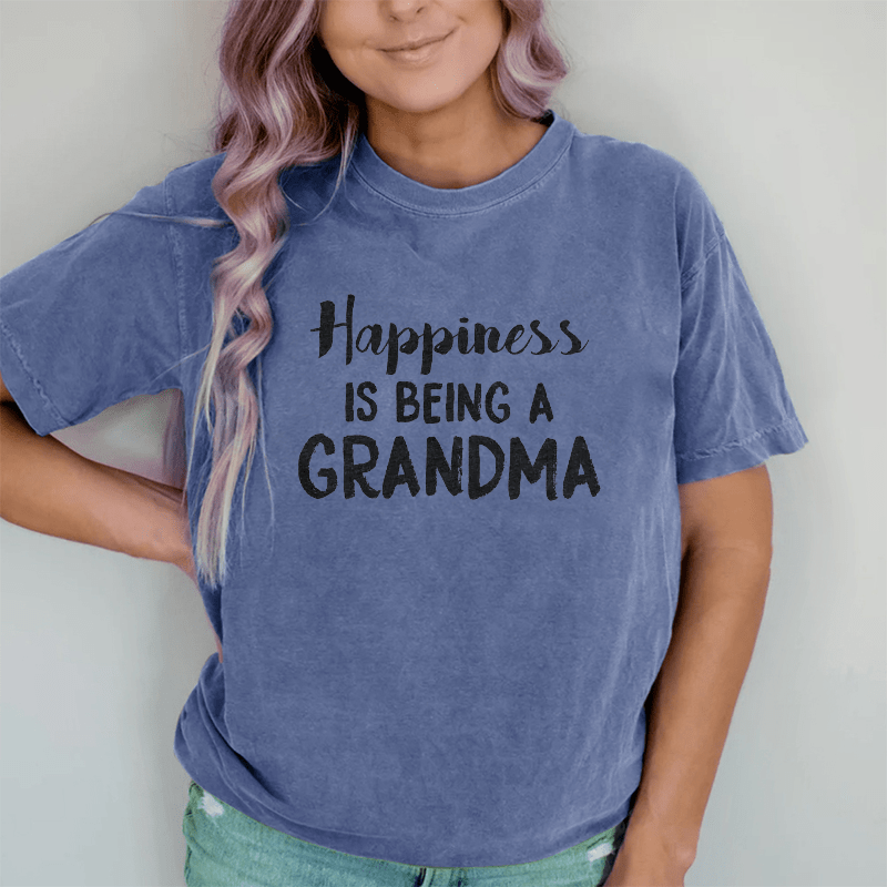 Maturelion Happiness Is Being A Grandma DTG Printing Washed Cotton T-Shirt