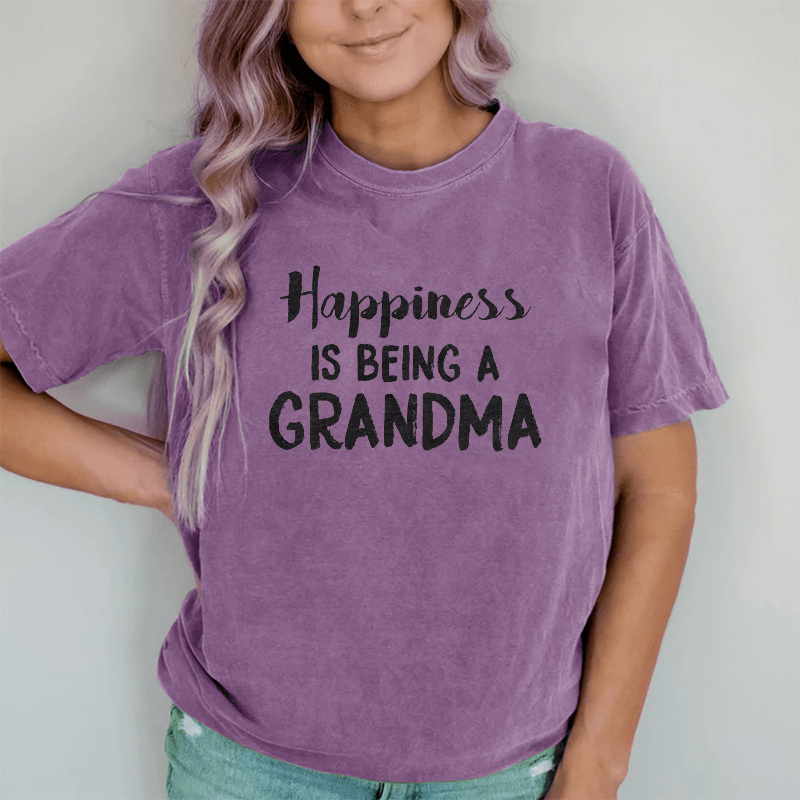 Maturelion Happiness Is Being A Grandma DTG Printing Washed Cotton T-Shirt