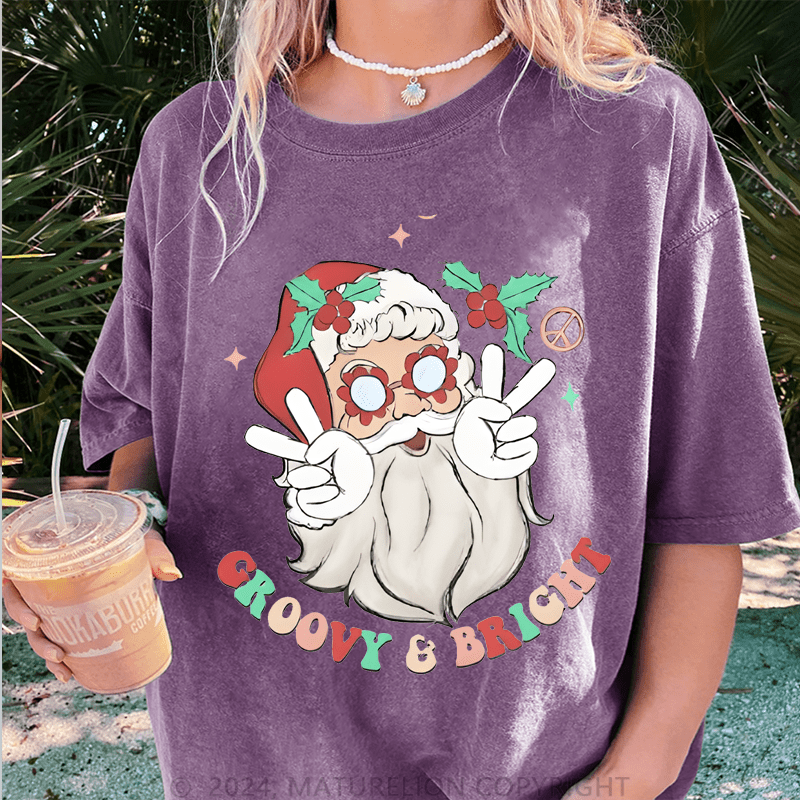 Maturelion Christmas T-Shirt Groovy Bright Women T-Shirt