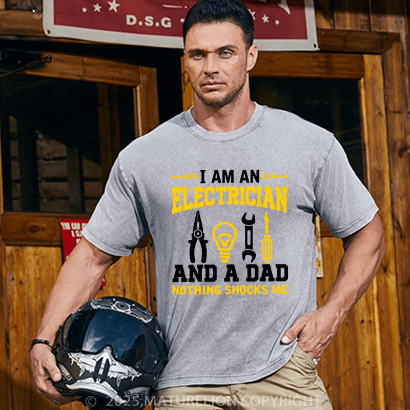 Maturelion Men's T-Shirt I AM AN ELECTRICIAN Cotton T-Shirt
