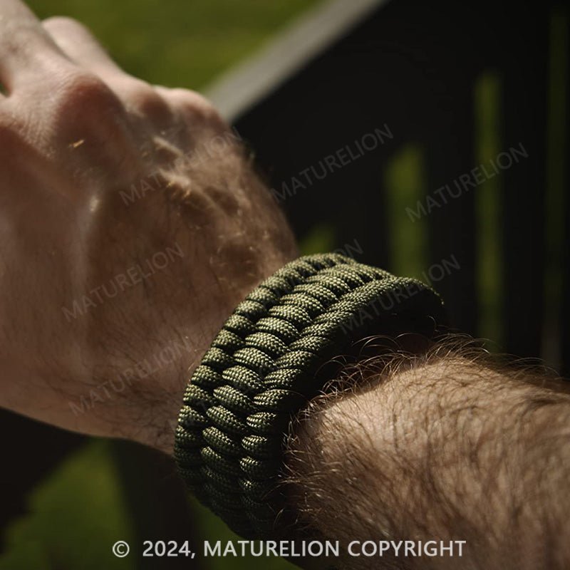 Maturelion Texas Bushcraft Firecraft Cord Survival Bracelet