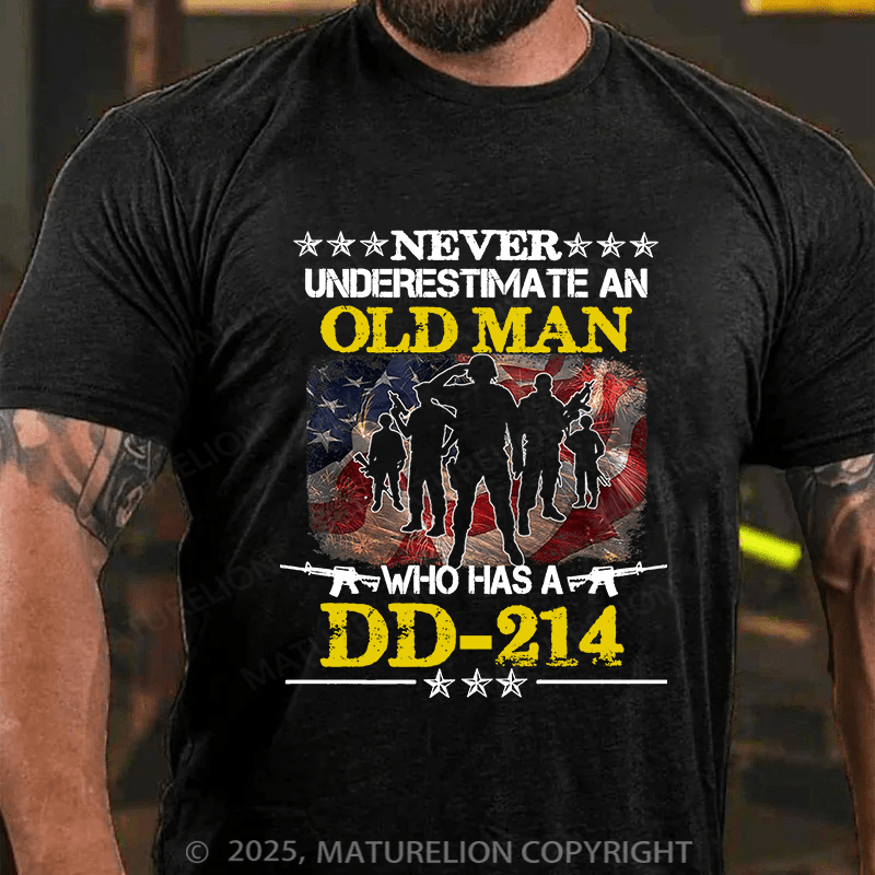 Maturelion Men's T-shirt Never Underestimate An Old Man DD214 Veteran Classic Cotton T-shirt