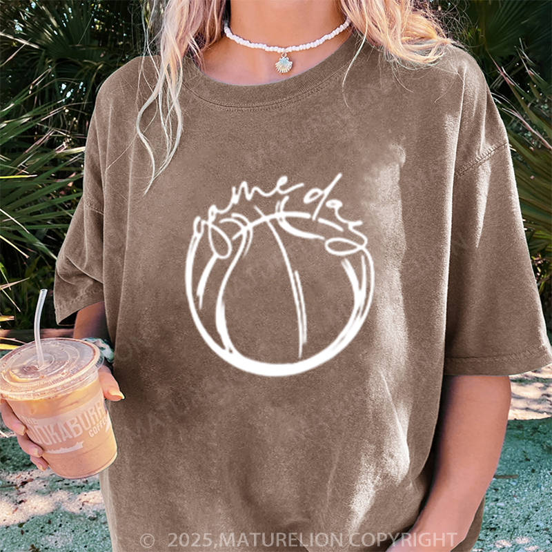 Maturelion Women's T-shirt Game day DTG Washed T-shirt