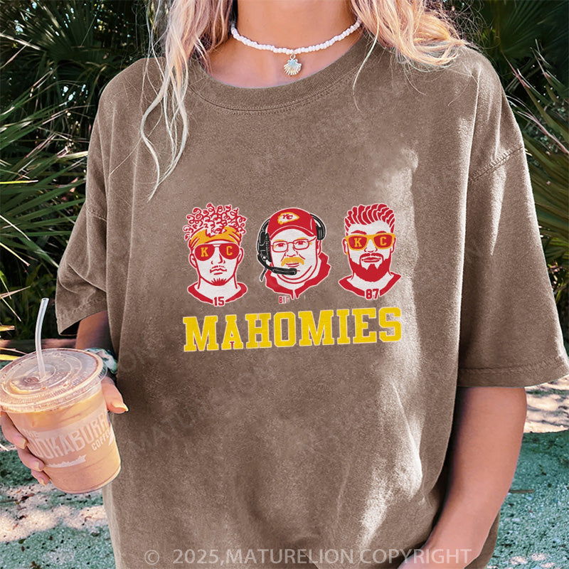 Maturelion Women's T-shirt Mahomies KC football DTG Washed T-shirt