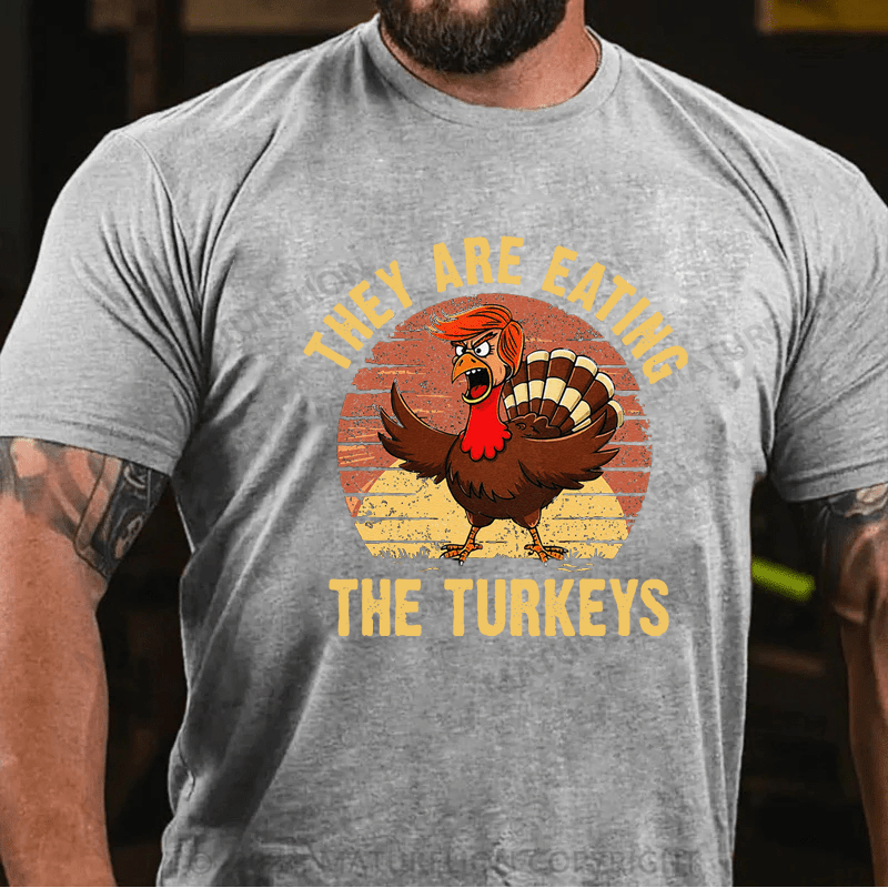 Maturelion Thanksgiving T-Shirt Funny Happy Thanksgiving Chicken Vs Turkey T-Shirt
