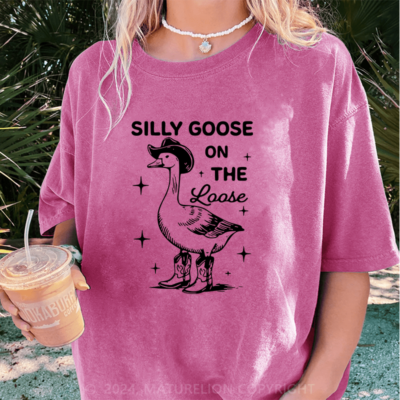 Maturelion Silly goose on the loose cowgirl DTG Printing Washed Cotton T-Shirt