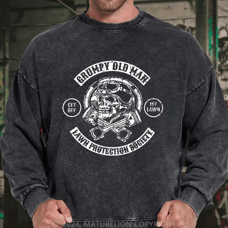 Maturelion Men's Sweatshirt Grumpy Old Man Lawn Protection Society Custom Washed Sweatshirt