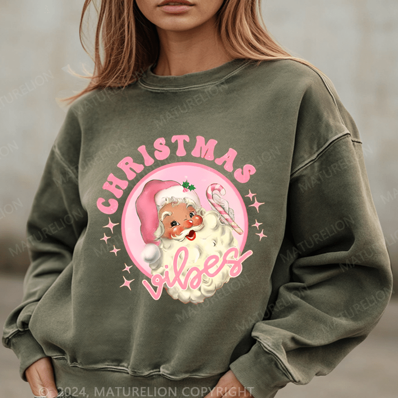 Maturelion Merry Christmas Women Sweatshirt