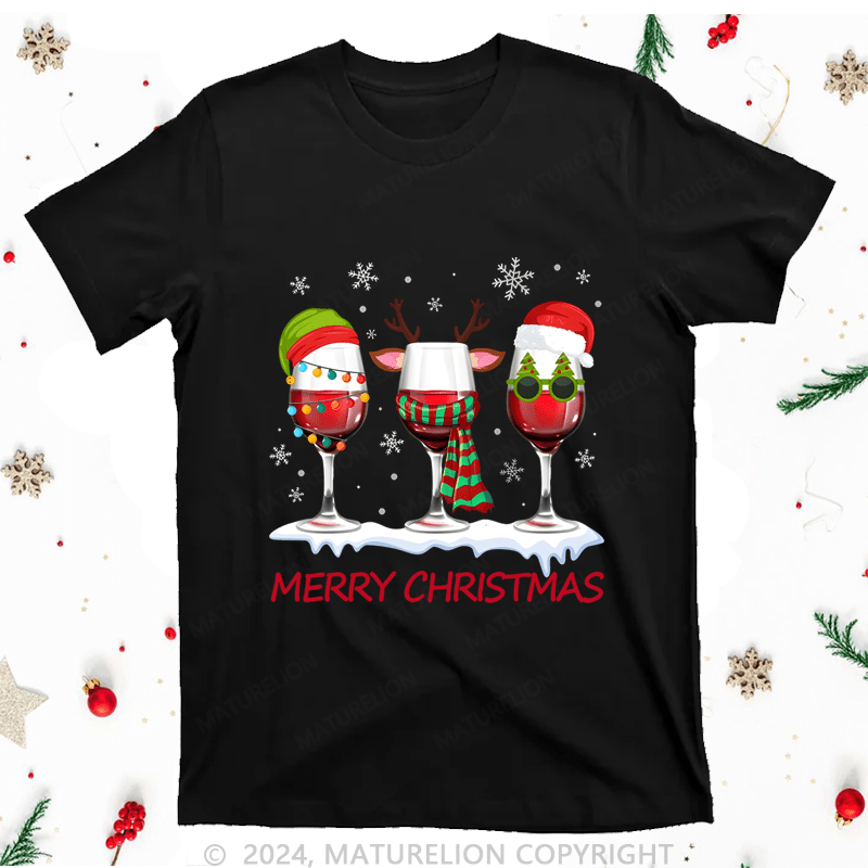 Maturelion Merry Christmas Women T-Shirt