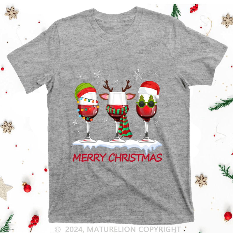 Maturelion Merry Christmas Women T-Shirt