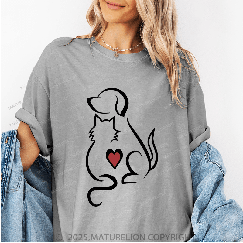 Maturelion Women T-Shirt Like Dogs And Cats T-Shirt