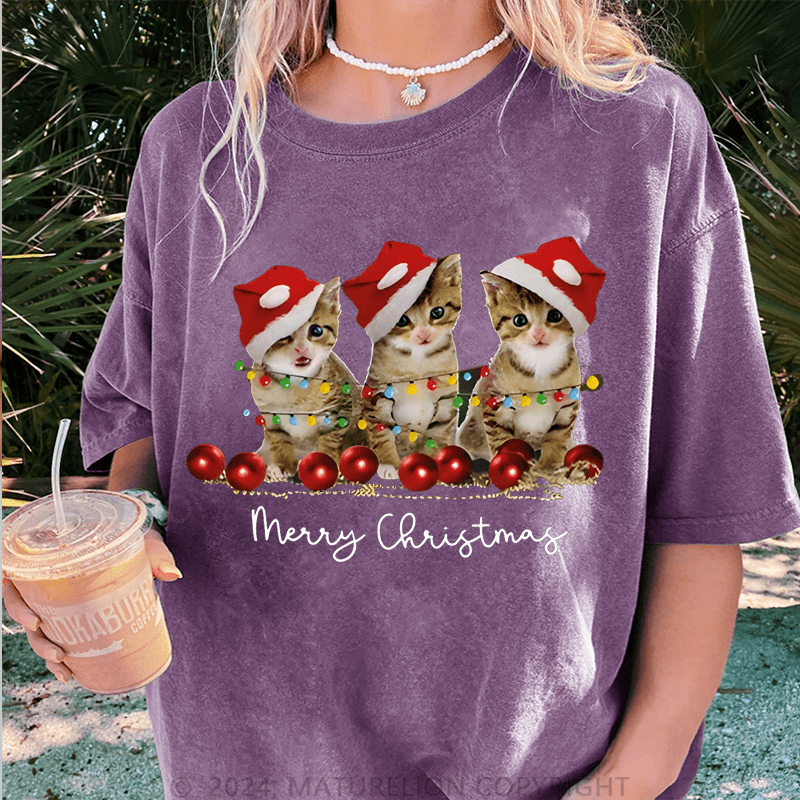 Maturelion Christmas T-Shirt Cat Lovers Christmas Women T-Shirt