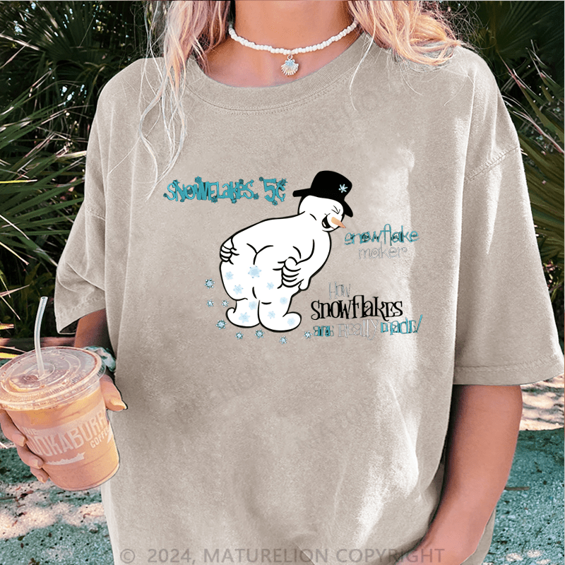 Maturelion Christmas T-Shirt How Snowflakes Are Really Made Women T-Shirt