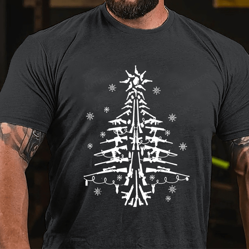 Maturelion Merry Christmas Guns T-shirt