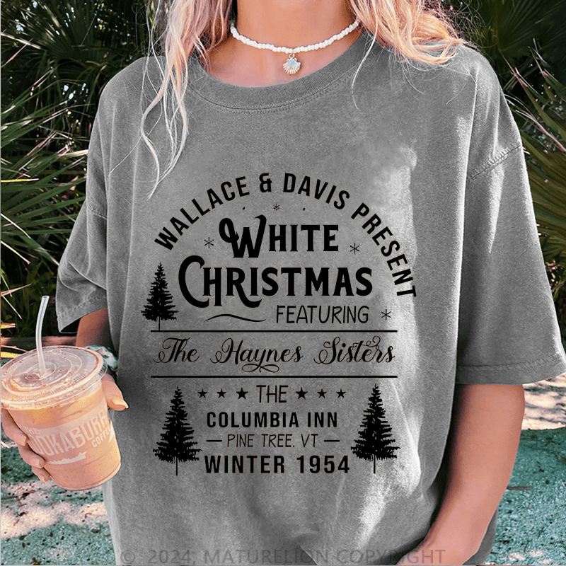 Maturelion Christmas T-Shirt White Christmas Wallace Davis Present Women T-Shirt