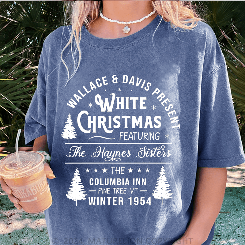Maturelion Christmas T-Shirt White Christmas Wallace Davis Present Women T-Shirt