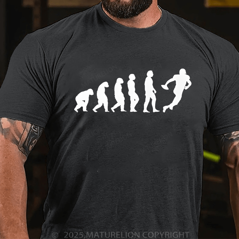Maturelion Men's T-Shirt Evolution Of Man To American Football Player Vintage T-Shirt (Free Customization)
