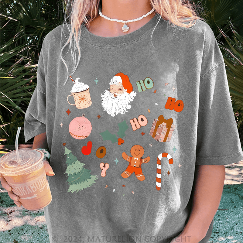 Maturelion Merry Christmas Women T-Shirt