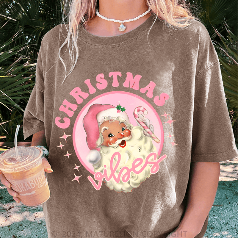 Maturelion Merry Christmas Women T-Shirt