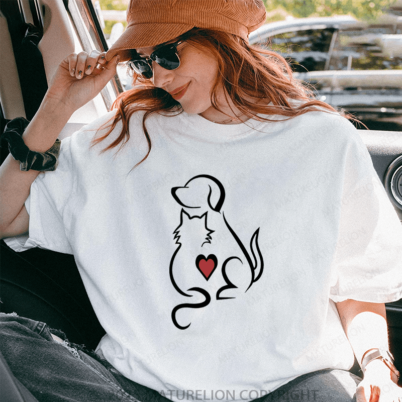 Maturelion Women T-Shirt Like Dogs And Cats T-Shirt