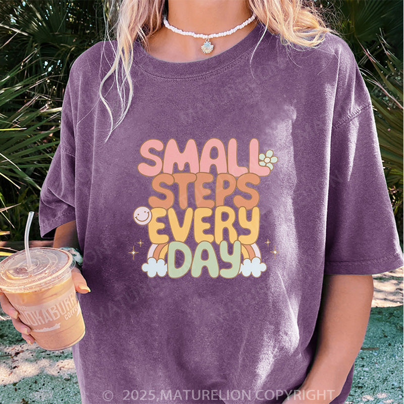 Maturelion Women's T-shirt Small Steps Every Day DTG Washed T-shirt
