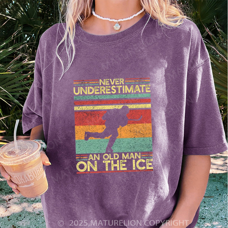 Maturelion Women's T-shirt Ice Hockey Player DTG Washed T-shirt