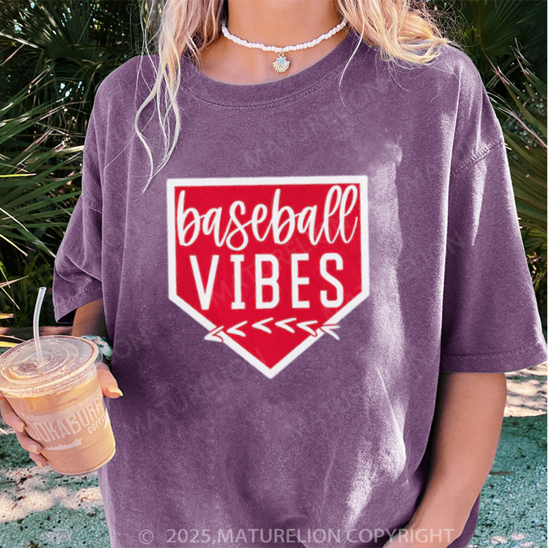 Maturelion Women's T-shirt Mom Baseball DTG Washed T-shirt